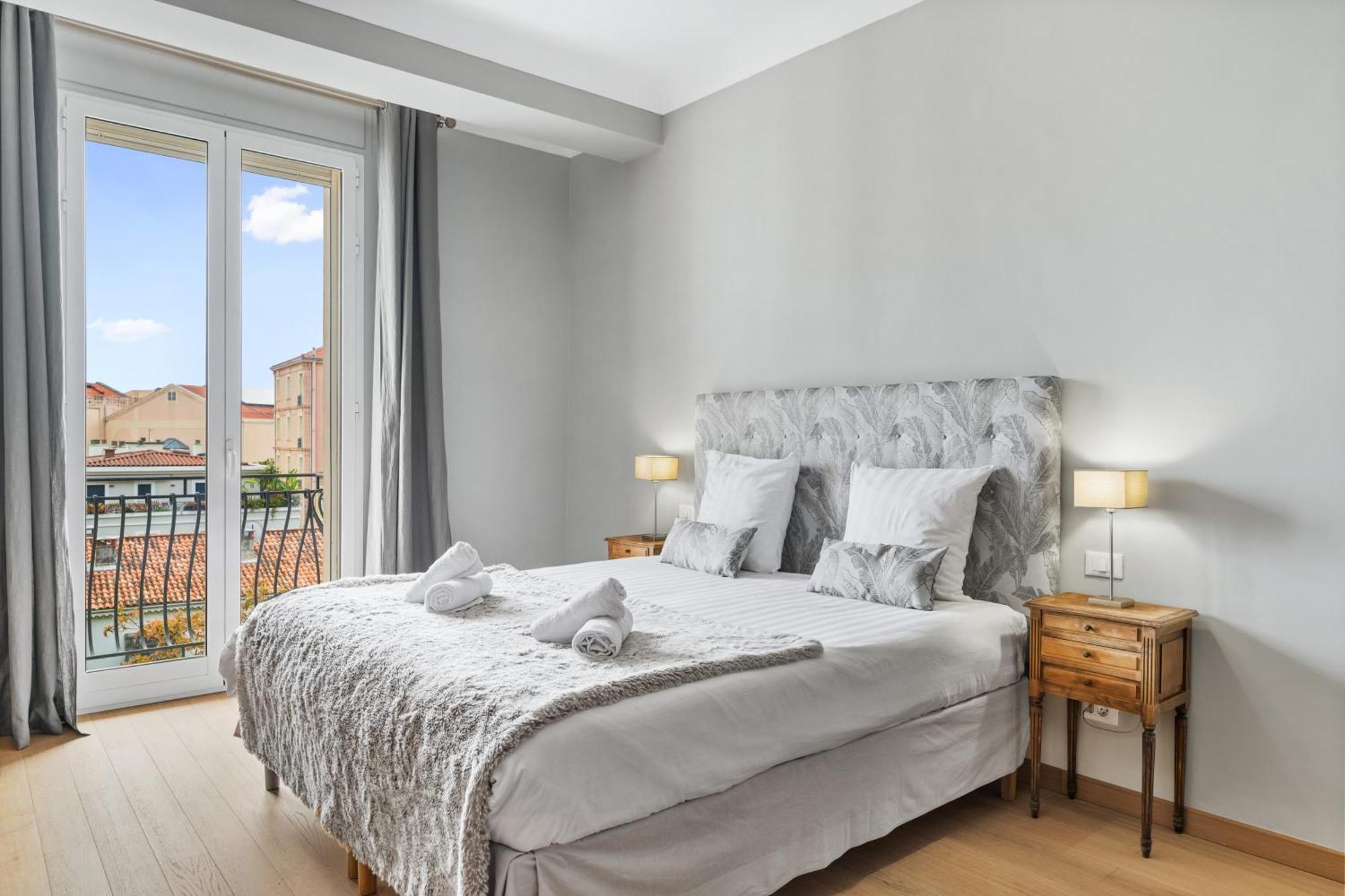 La Fabrique A Poupees - Et De Charme Au Coeur De Bed & Breakfast Menton